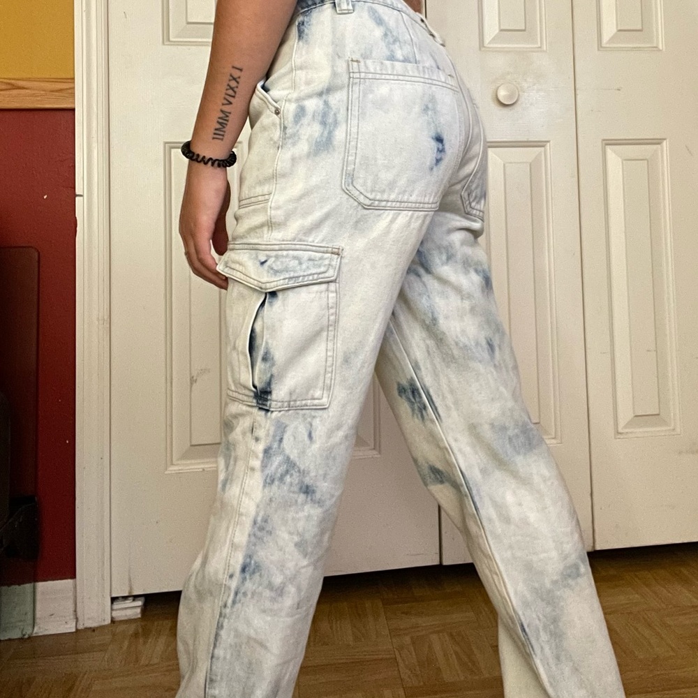 High Rise Light Washed Blue Cargo Jeans